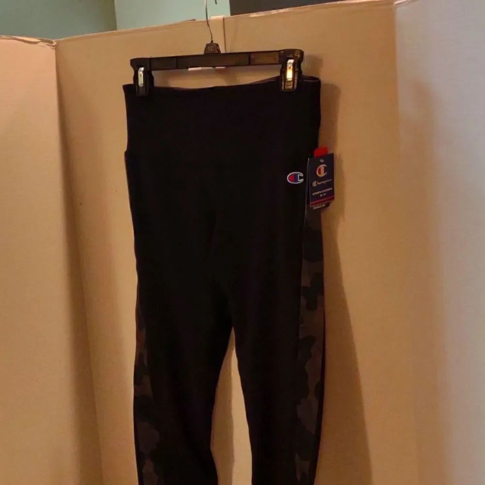 Champion Black and Camo Leggings Size M